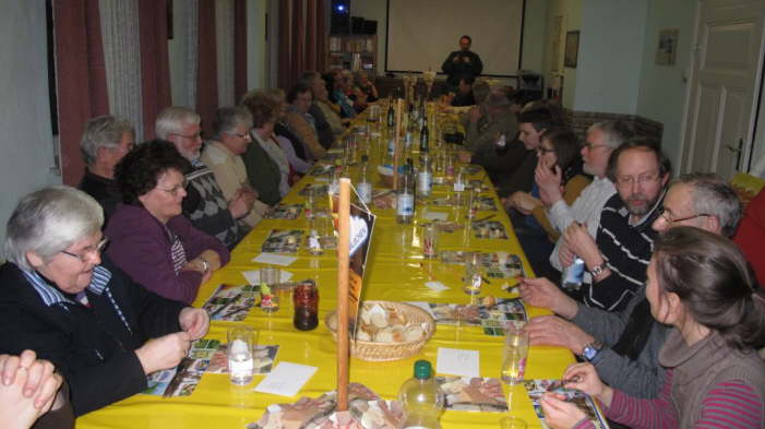 Seminar im Unshuser Gemeinderaum